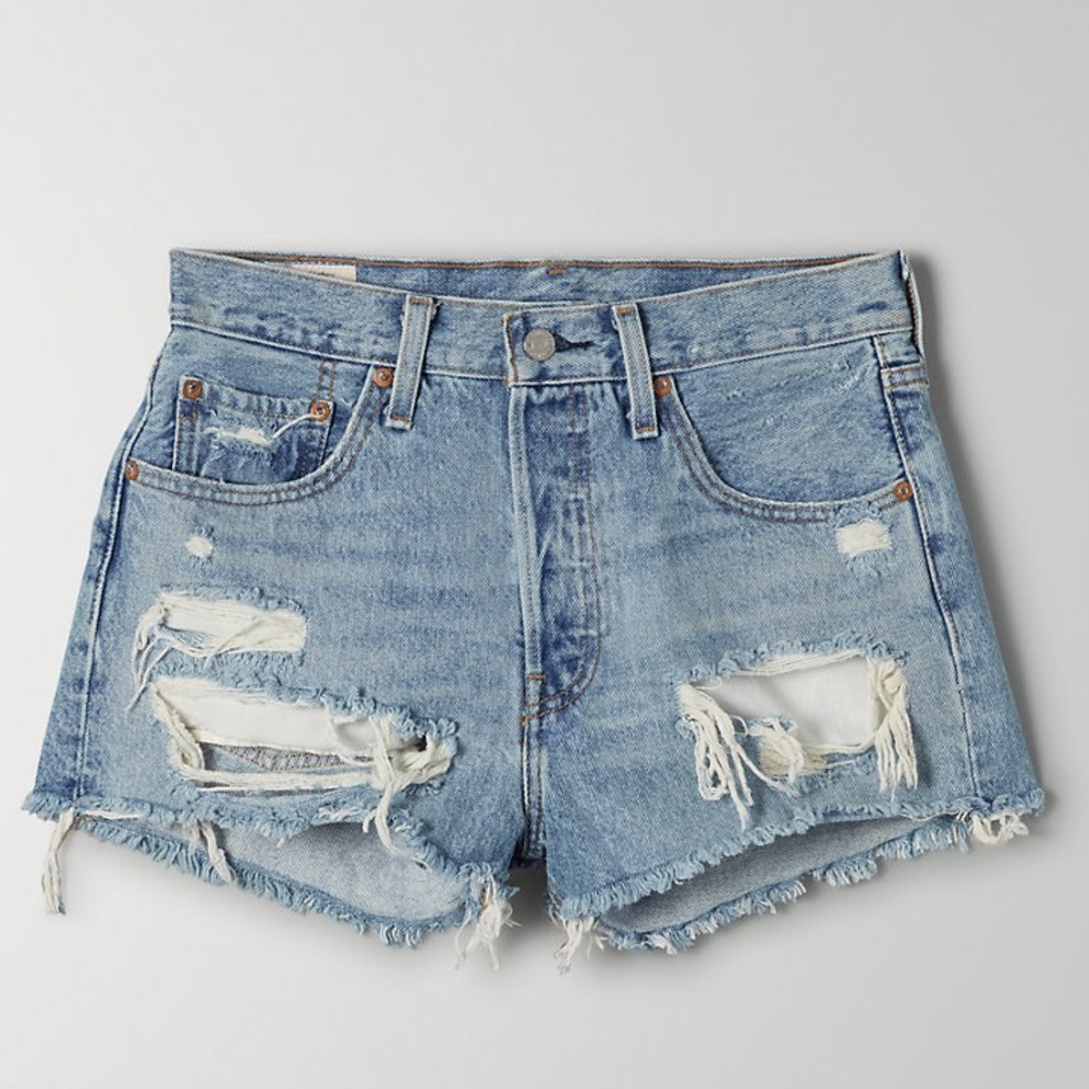 ARITZIA 501 Levi High Waisted Denim Shorts size 28